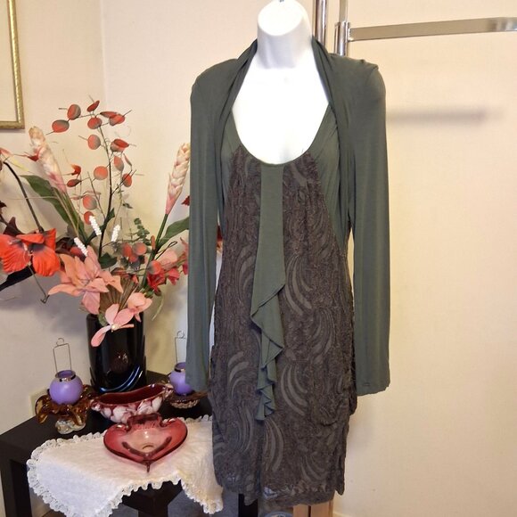 NWT I.AM.GIA Women's Well Tailored Long Sleeve Gray Lace Designed Lined Dress - Picture 5 of 10